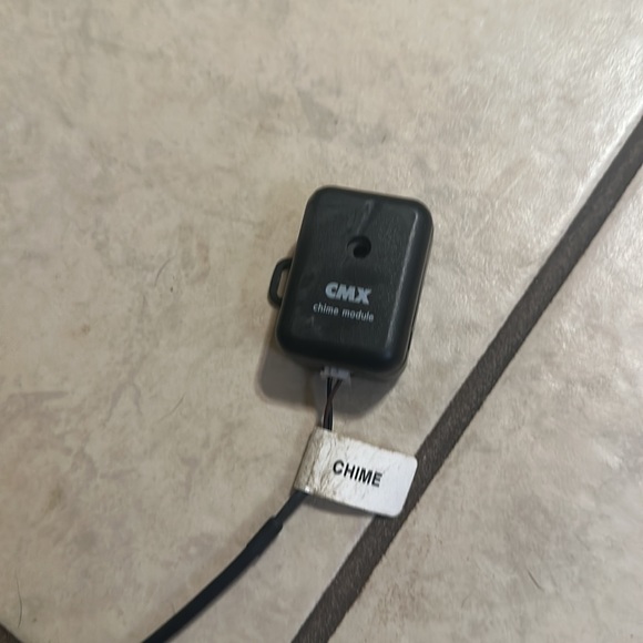 COPY - This is a dual touchscreen with the 6.2 inch  screen with Bluetooth. - Picture 7 of 7